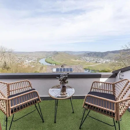 Apartment Mosel Lounge Pool Table Football Table Garden Terrace Leiwen