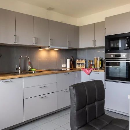 Апартаменты Mosel Lounge Pool Table Football Table Garden Terrace *