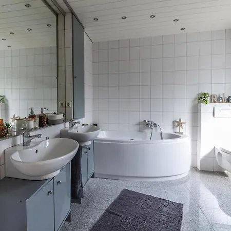 Mosel Lounge Pool Table Football Table Garden Terrace * Лайвен