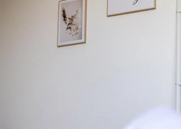 Mosel Lounge Pool Table Football Table Garden Terrace Apartament *