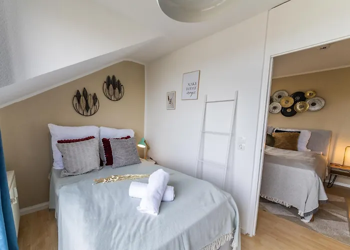 Mosel Lounge Pool Table Football Table Garden Terrace Apartament Leiwen