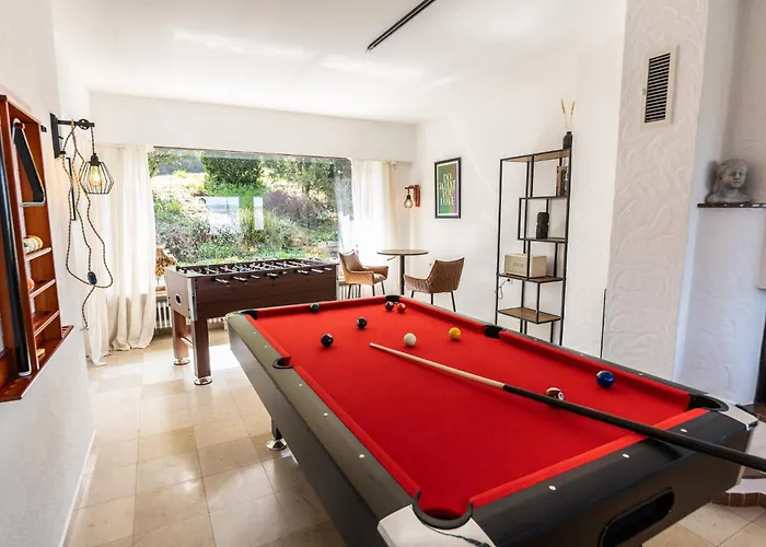 Mosel Lounge Pool Table Football Table Garden Terrace Apartament Leiwen